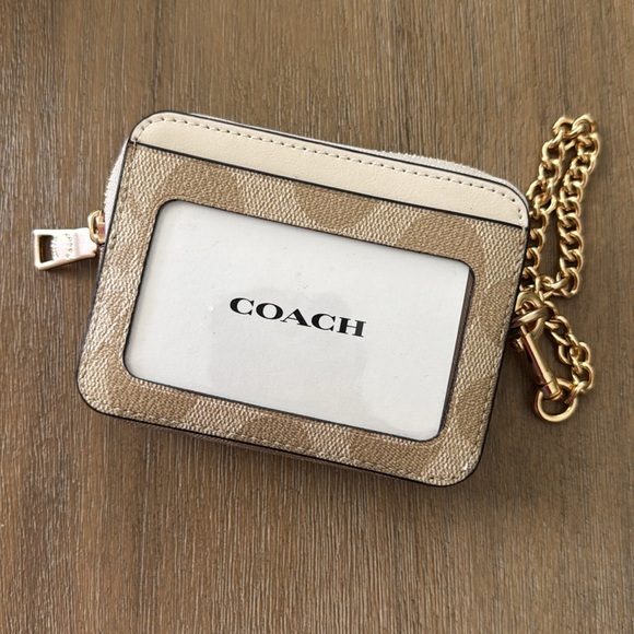 Coach Essential Chain Card Case - Picture 3 of 4